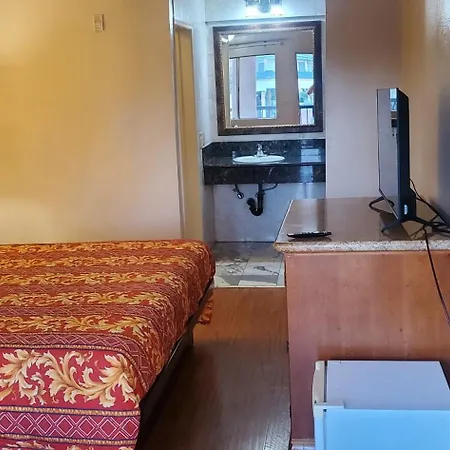 El Rio Motel